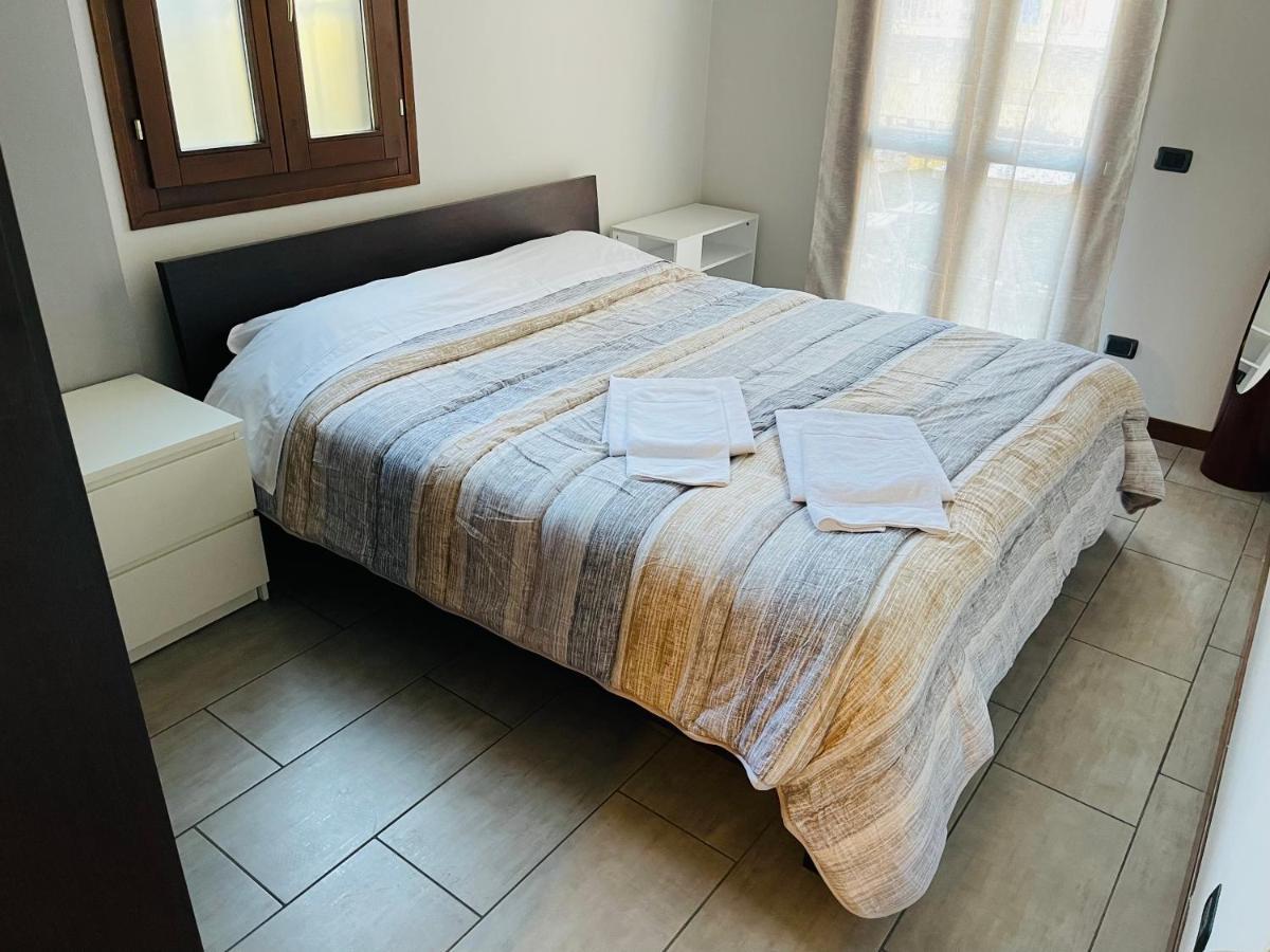 Appartamento Bergamo Centro Piazza Pontida - The Italian Escape Kültér fotó